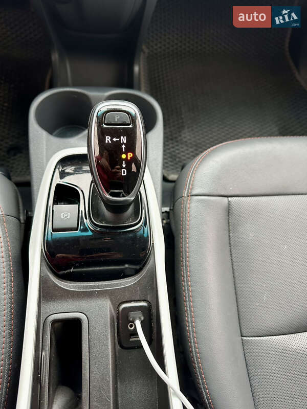 Хэтчбек Chevrolet Bolt EV 2018 в Днепре фото 20 Хэтчбек Chevrolet Bolt EV 2018 в Днепре