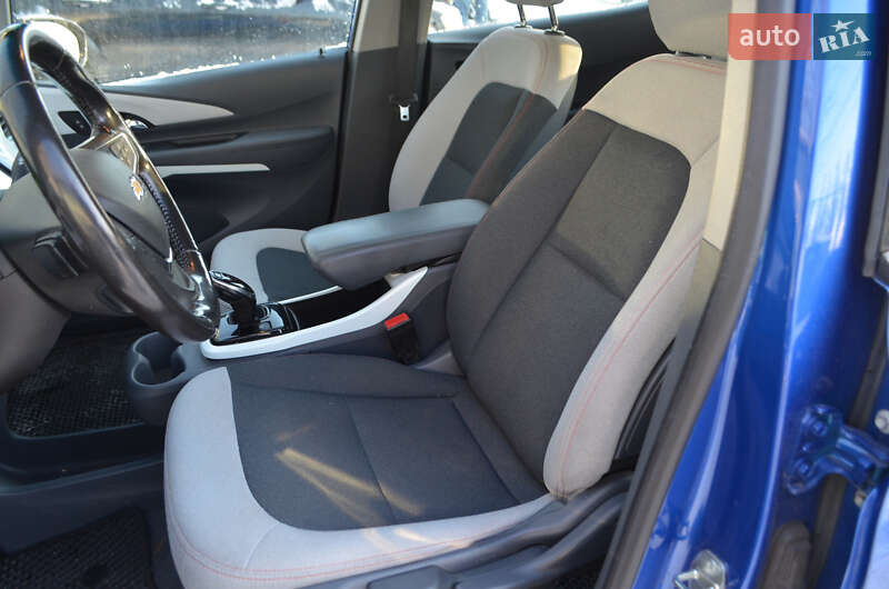 Хэтчбек Chevrolet Bolt EV 2021 в Киеве фото 14 Хэтчбек Chevrolet Bolt EV 2021 в Киеве