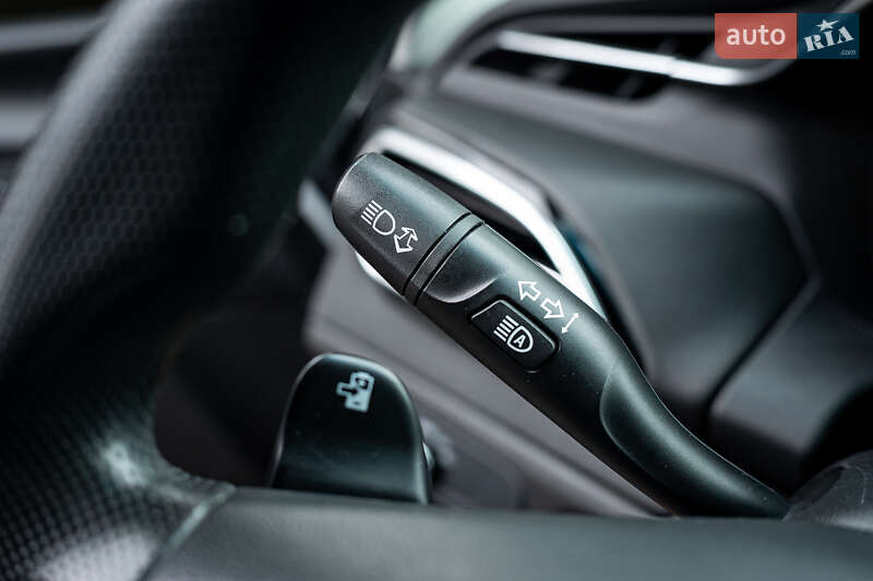 Хэтчбек Chevrolet Bolt EV 2021 в Киеве