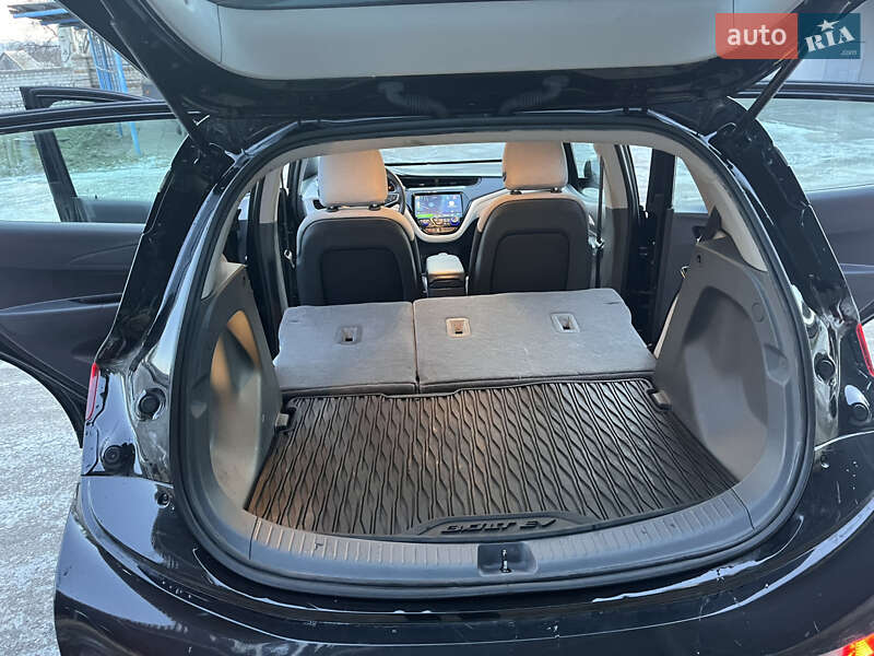 Хэтчбек Chevrolet Bolt EV 2018 в Запорожье