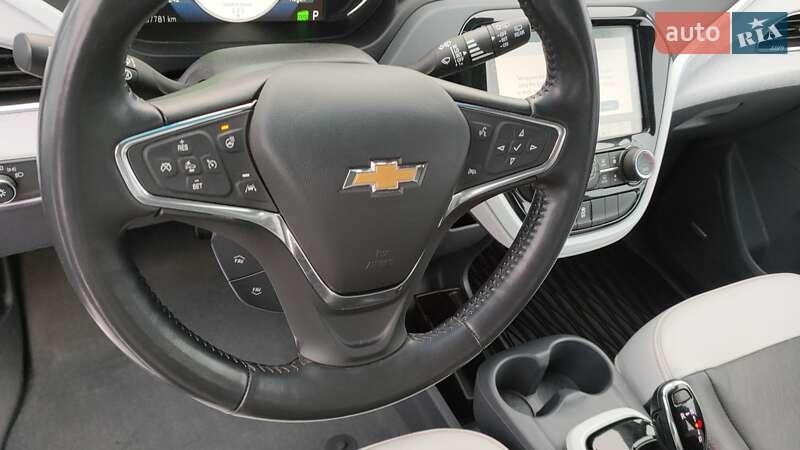 Хэтчбек Chevrolet Bolt EV 2021 в Киеве