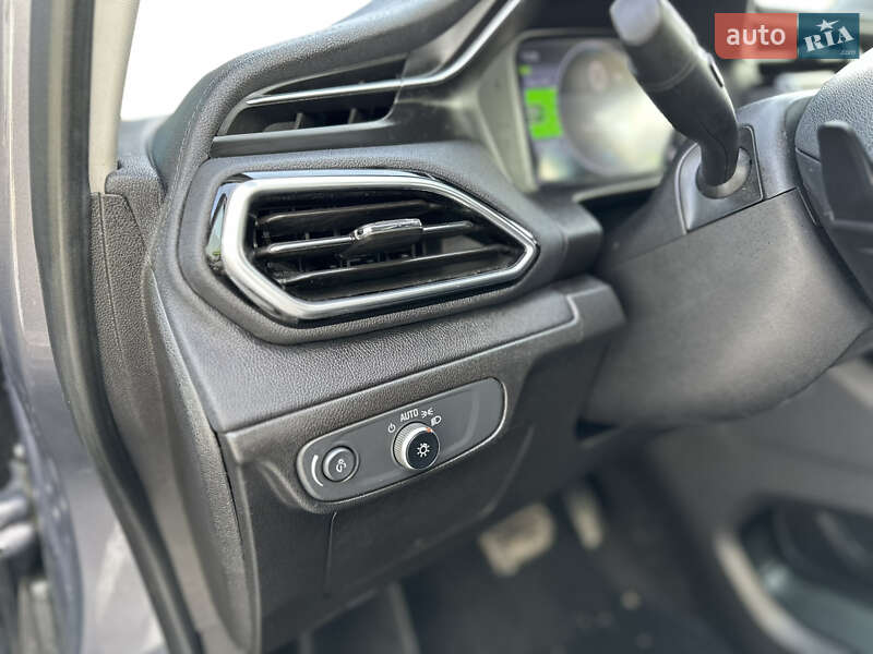 Хэтчбек Chevrolet Bolt EV 2022 в Дрогобыче фото 52 Хэтчбек Chevrolet Bolt EV 2022 в Дрогобыче