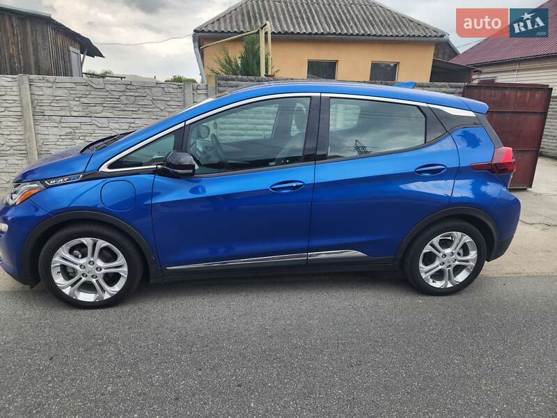 Хэтчбек Chevrolet Bolt EV 2020 в Днепре
