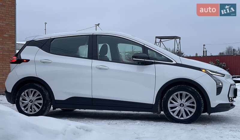Хэтчбек Chevrolet Bolt EV 2023 в Виннице