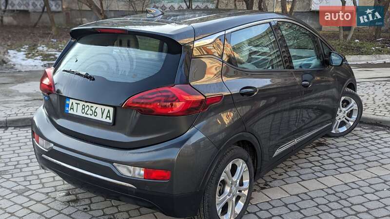 Хэтчбек Chevrolet Bolt EV 2021 в Ивано-Франковске фото 14 Хэтчбек Chevrolet Bolt EV 2021 в Ивано-Франковске