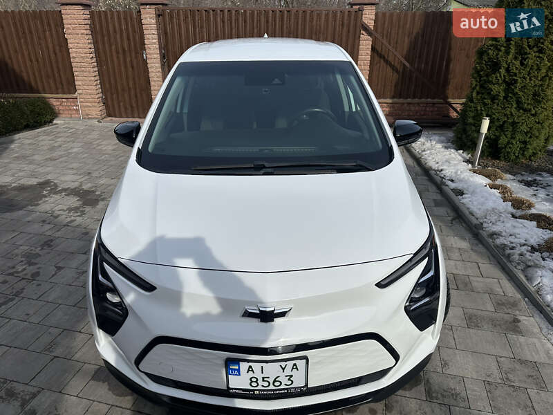 Хэтчбек Chevrolet Bolt EV 2022 в Броварах фото 11 Хэтчбек Chevrolet Bolt EV 2022 в Броварах