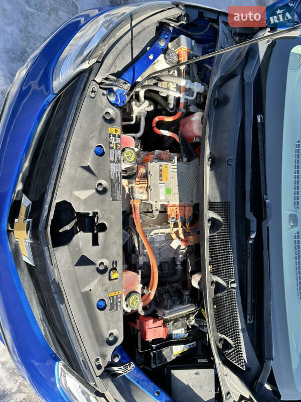 Хэтчбек Chevrolet Bolt EV 2019 в Ирпене