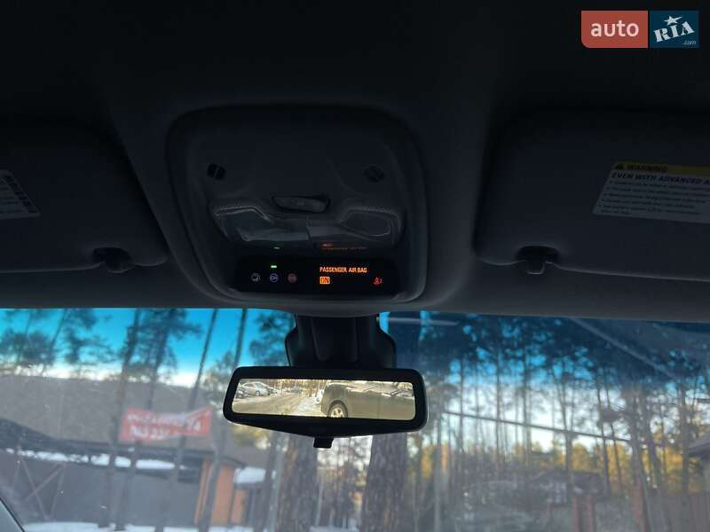 Хэтчбек Chevrolet Bolt EV 2016 в Киеве