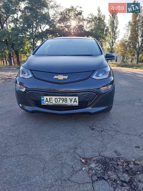 Хэтчбек Chevrolet Bolt EV 2018 в Днепре фото Хэтчбек Chevrolet Bolt EV 2018 в Днепре