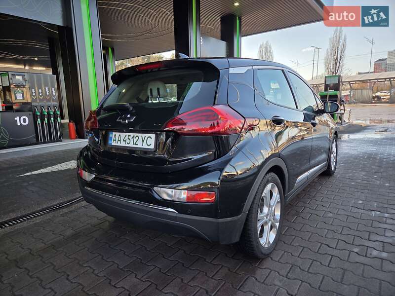 Хэтчбек Chevrolet Bolt EV 2021 в Киеве фото 6 Хэтчбек Chevrolet Bolt EV 2021 в Киеве