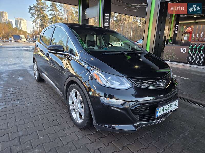 Хэтчбек Chevrolet Bolt EV 2021 в Киеве фото 3 Хэтчбек Chevrolet Bolt EV 2021 в Киеве