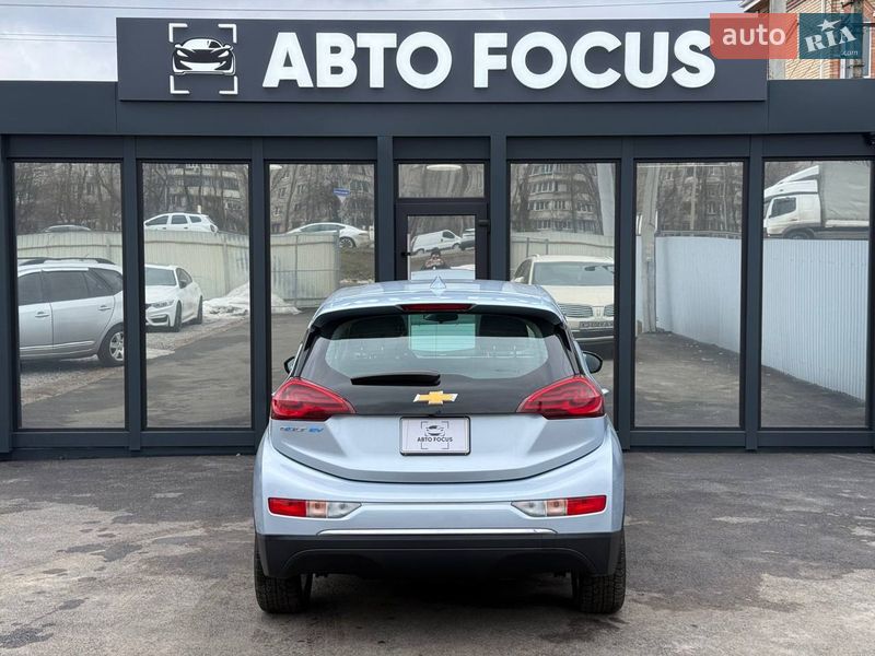Хэтчбек Chevrolet Bolt EV 2017 в Киеве