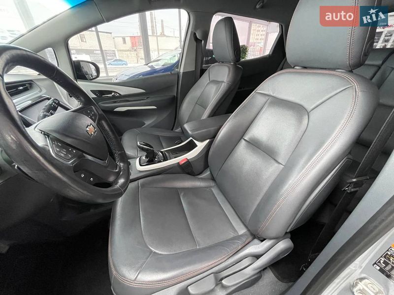 Хэтчбек Chevrolet Bolt EV 2019 в Киеве