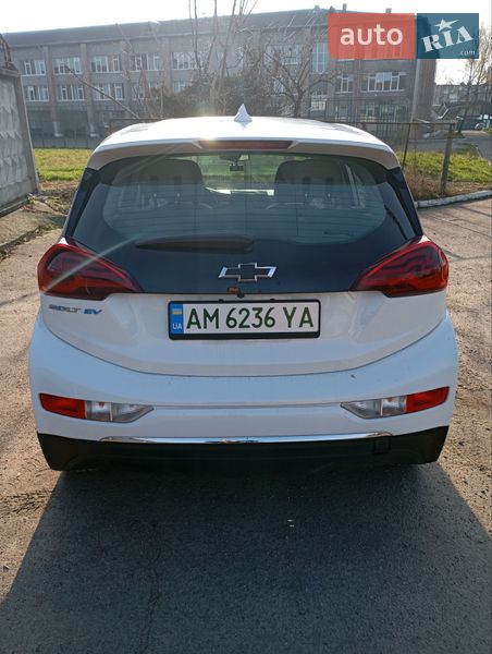 Хэтчбек Chevrolet Bolt EV 2018 в Житомире