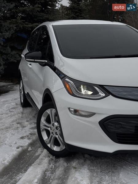 Хэтчбек Chevrolet Bolt EV 2018 в Белогородке