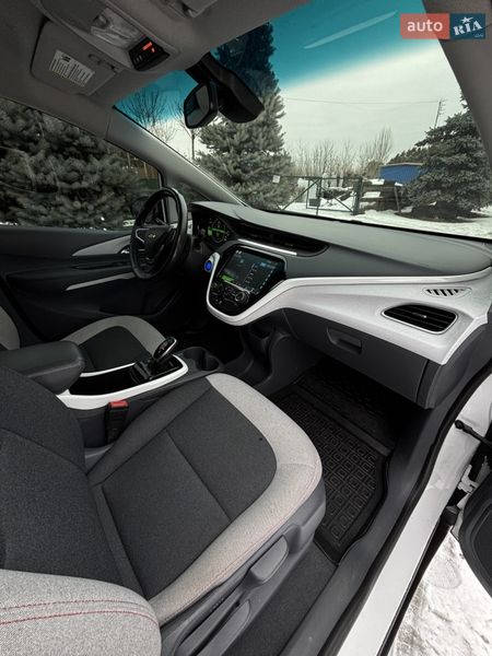 Хэтчбек Chevrolet Bolt EV 2018 в Белогородке