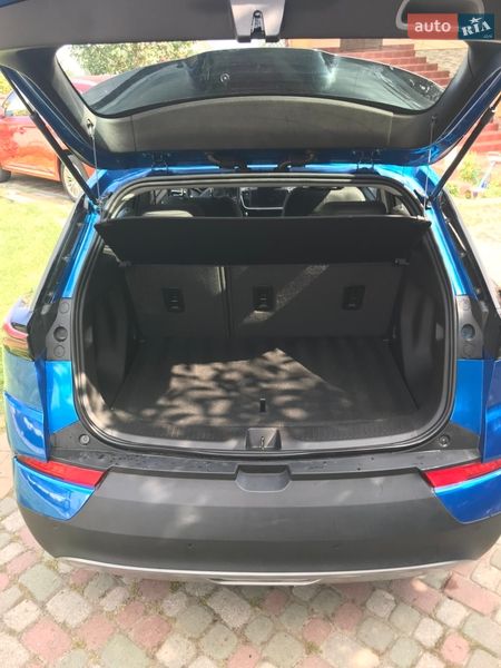 Хэтчбек Chevrolet Bolt EV 2022 в Ивано-Франковске