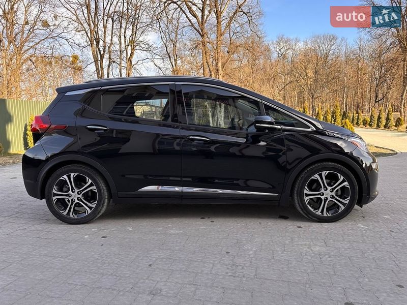 Хетчбек Chevrolet Bolt EV 2019 в Львові