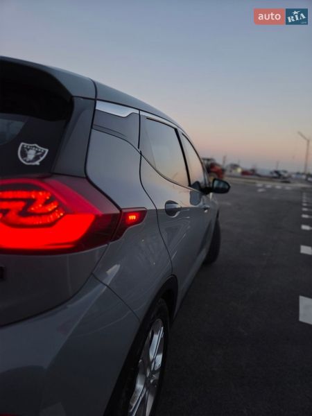 Хетчбек Chevrolet Bolt EV 2019 в Рівному