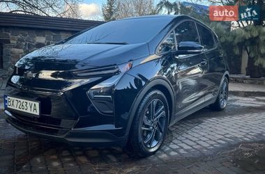Хэтчбек Chevrolet Bolt EV 2023 в Хмельницком