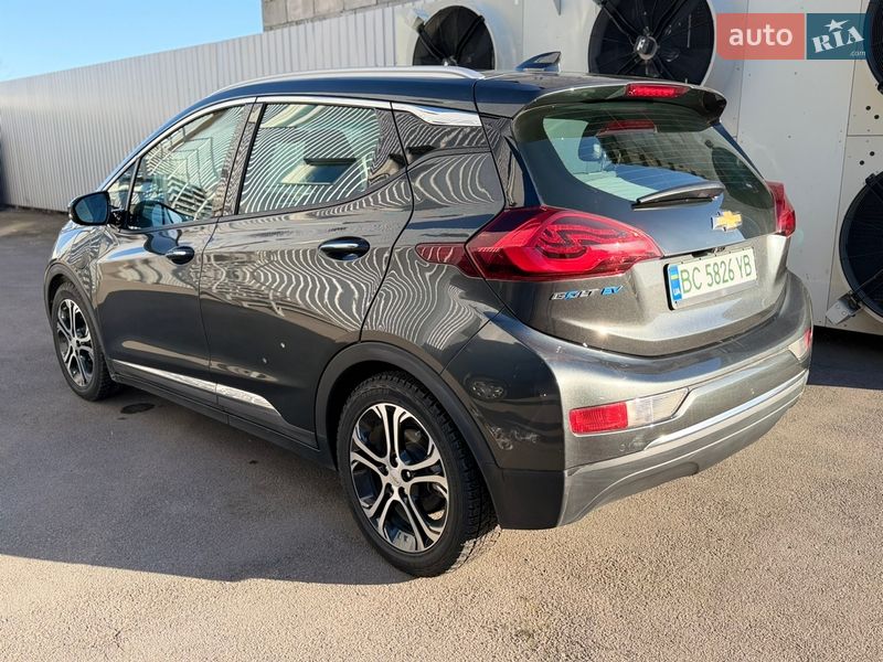 Хэтчбек Chevrolet Bolt EV 2020 в Ровно
