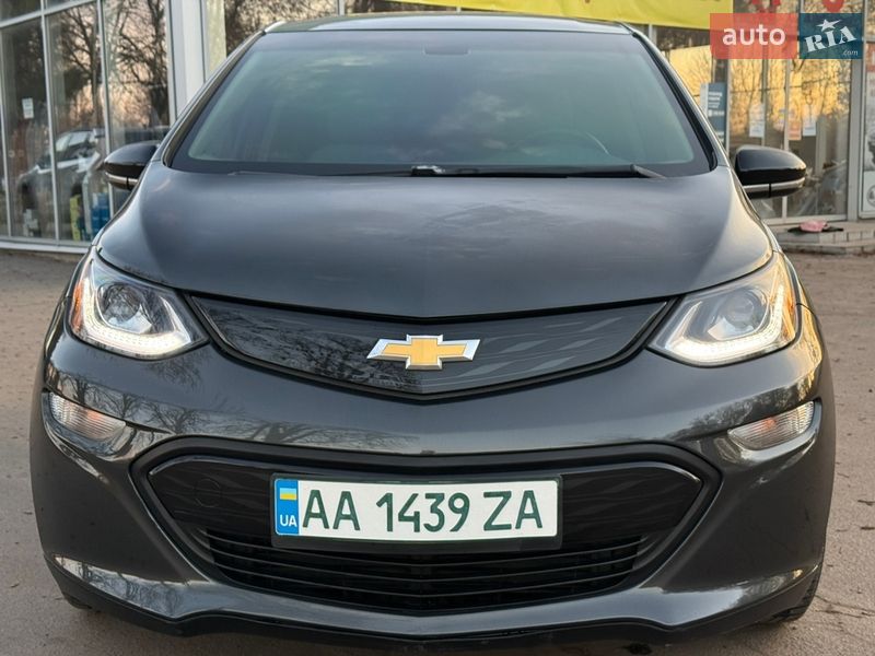 Хэтчбек Chevrolet Bolt EV 2017 в Киеве