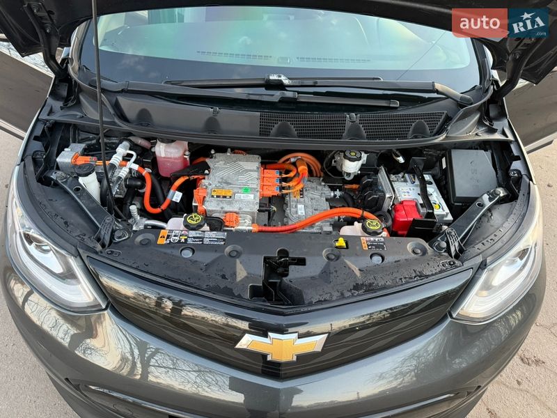 Хэтчбек Chevrolet Bolt EV 2017 в Киеве