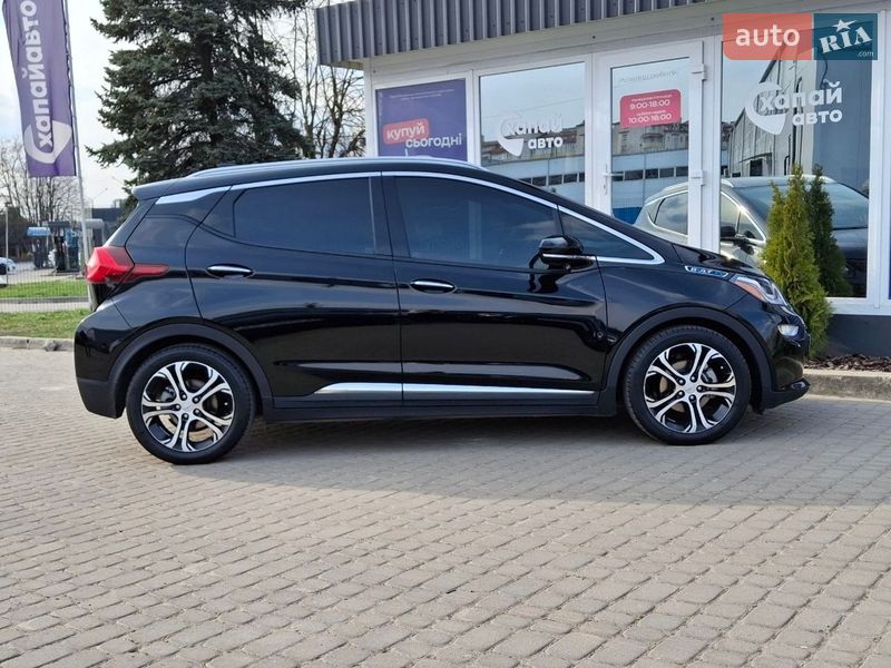 Хэтчбек Chevrolet Bolt EV 2020 в Львове