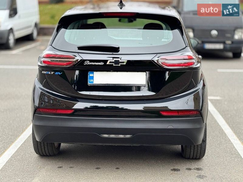 Хэтчбек Chevrolet Bolt EV 2023 в Киеве фото 8 Хэтчбек Chevrolet Bolt EV 2023 в Киеве