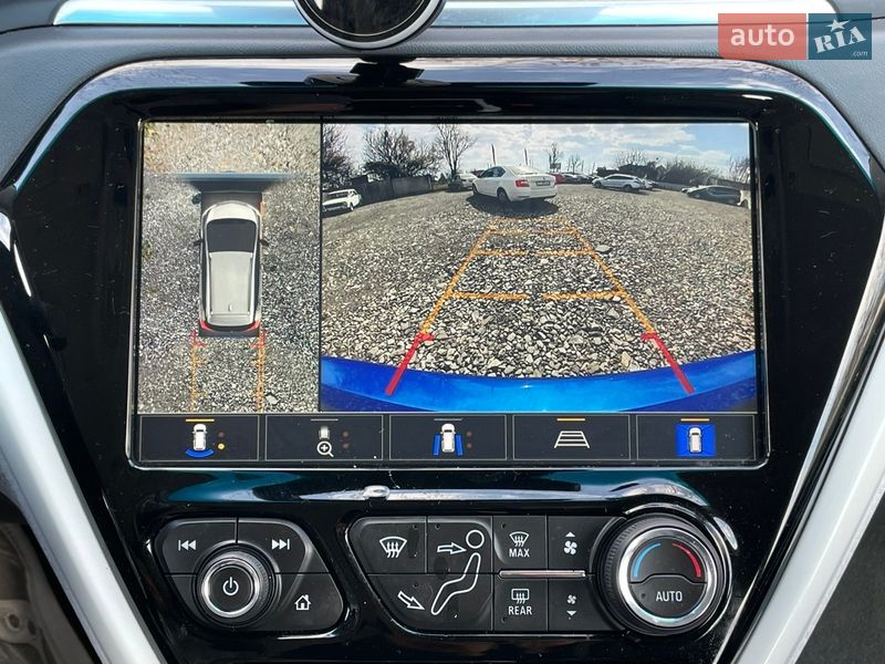Хэтчбек Chevrolet Bolt EV 2019 в Киеве
