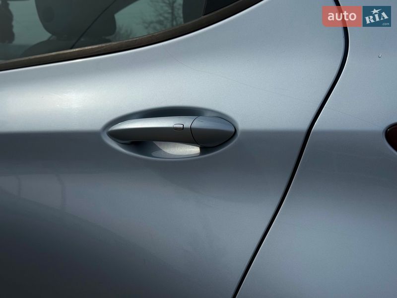 Хэтчбек Chevrolet Bolt EV 2017 в Шаргороде