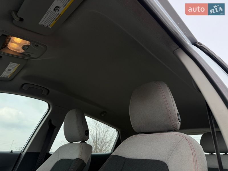 Хэтчбек Chevrolet Bolt EV 2017 в Шаргороде