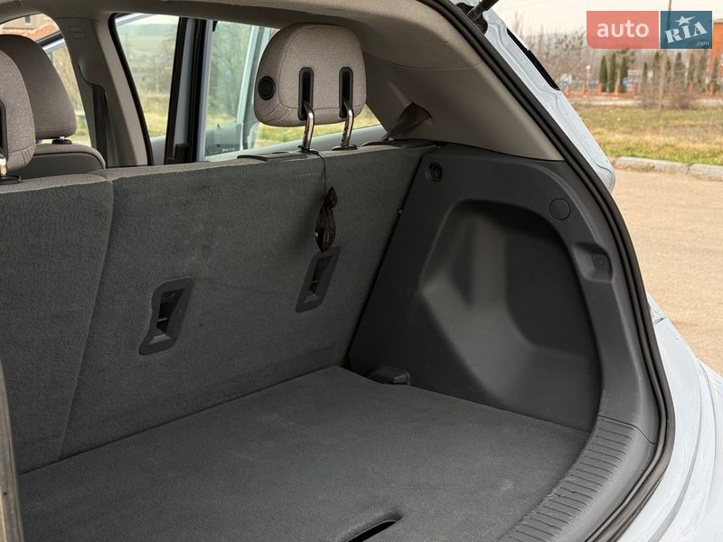 Хэтчбек Chevrolet Bolt EV 2017 в Шаргороде