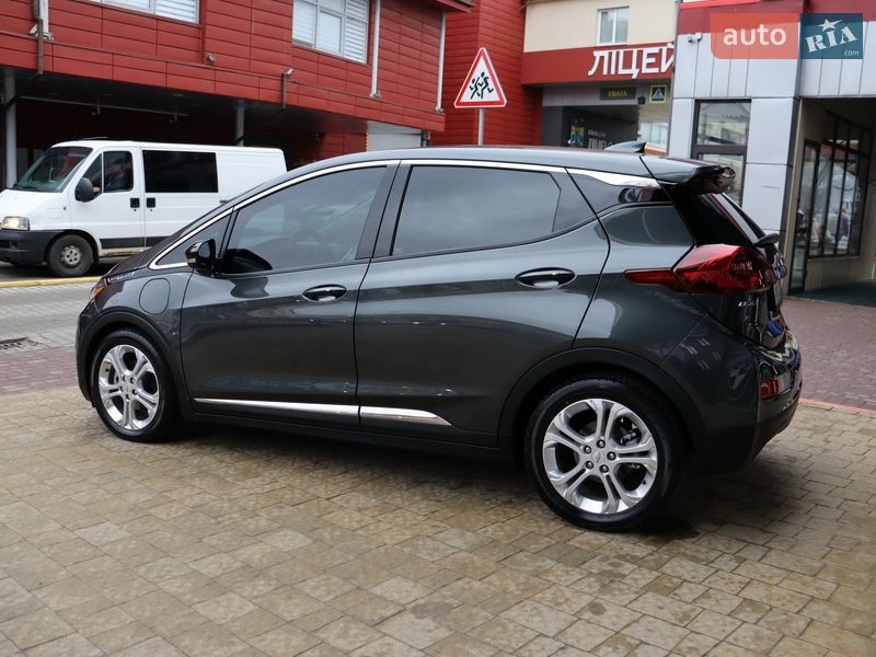 Хэтчбек Chevrolet Bolt EV 2019 в Львове фото 9 Хэтчбек Chevrolet Bolt EV 2019 в Львове