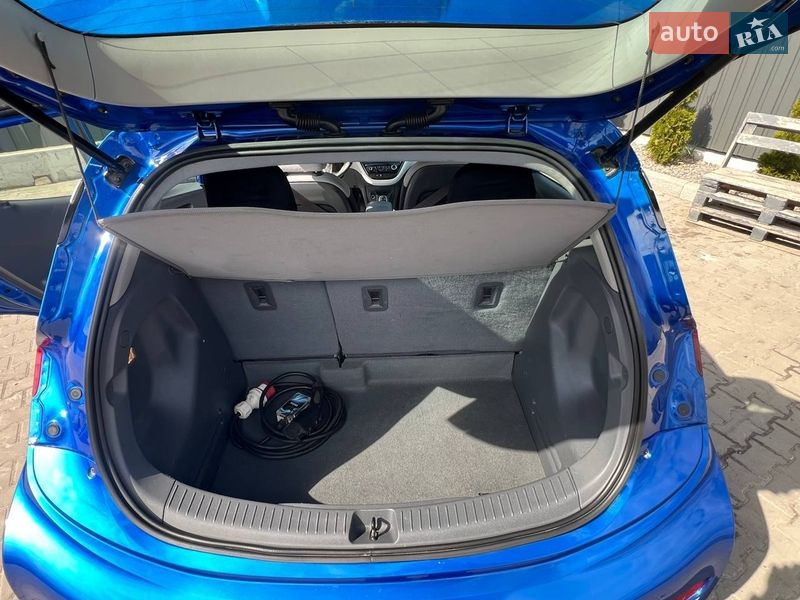 Хэтчбек Chevrolet Bolt EV 2017 в Фастове