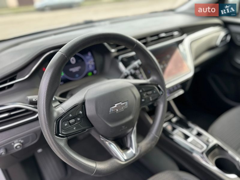 Хетчбек Chevrolet Bolt EV 2023 в Первомайську