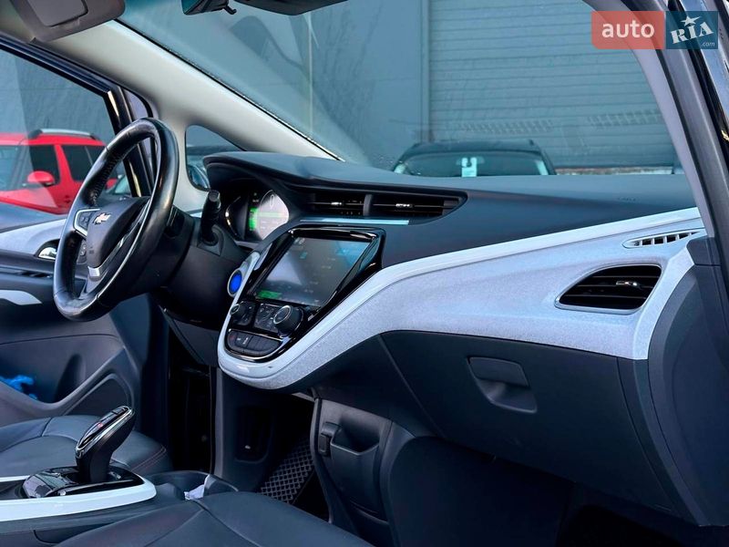 Хэтчбек Chevrolet Bolt EV 2019 в Львове фото 39 Хэтчбек Chevrolet Bolt EV 2019 в Львове