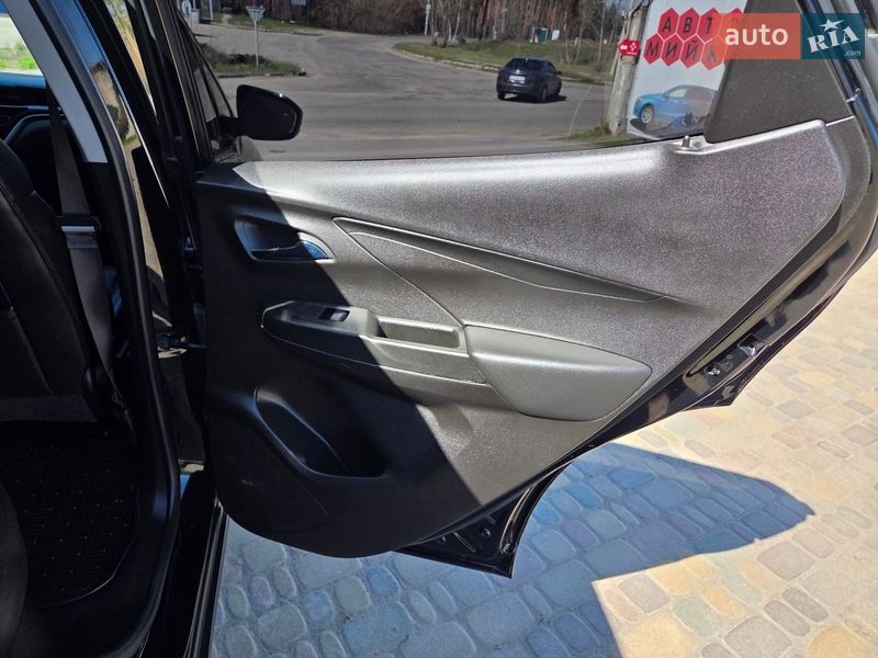Хэтчбек Chevrolet Bolt EV 2023 в Харькове