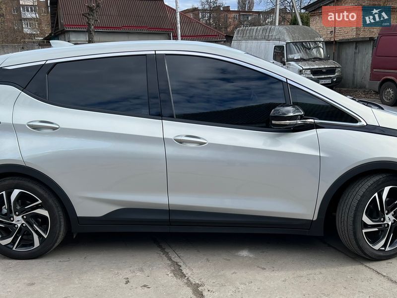 Хетчбек Chevrolet Bolt EV 2022 в Конотопі