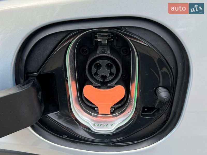 Хетчбек Chevrolet Bolt EV 2022 в Конотопі