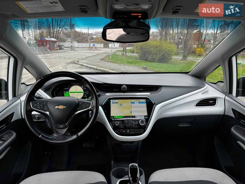 Хэтчбек Chevrolet Bolt EV 2020 в Киеве
