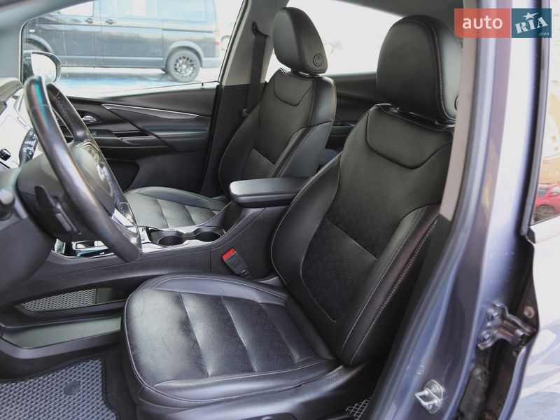 Хетчбек Chevrolet Bolt EV 2023 в Києві