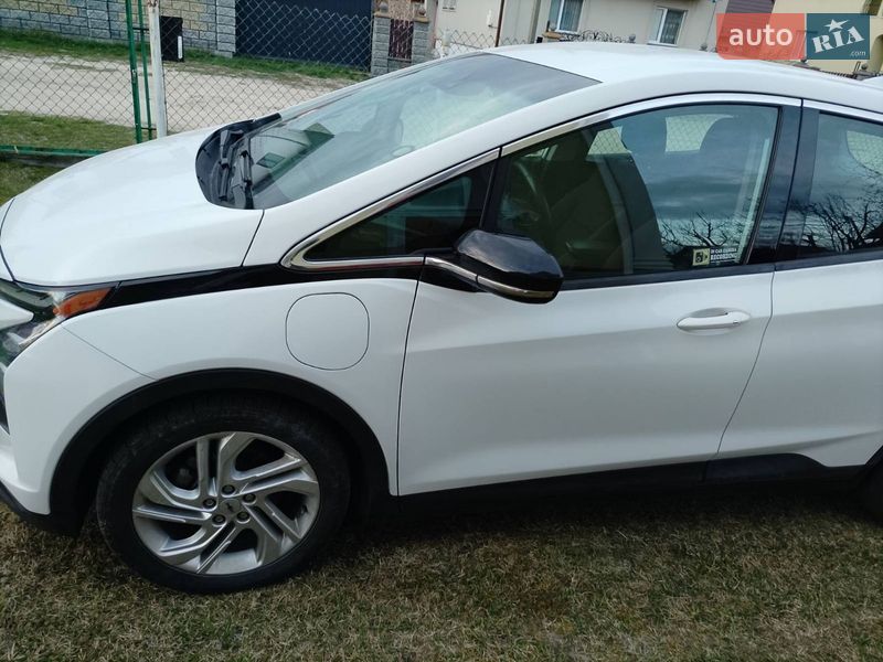 Хетчбек Chevrolet Bolt EV 2022 в Березному