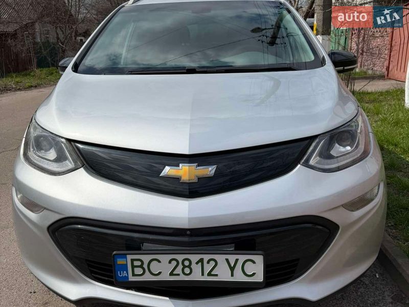 Хетчбек Chevrolet Bolt EV 2017 в Чернігові фото 2 Хетчбек Chevrolet Bolt EV 2017 в Чернігові
