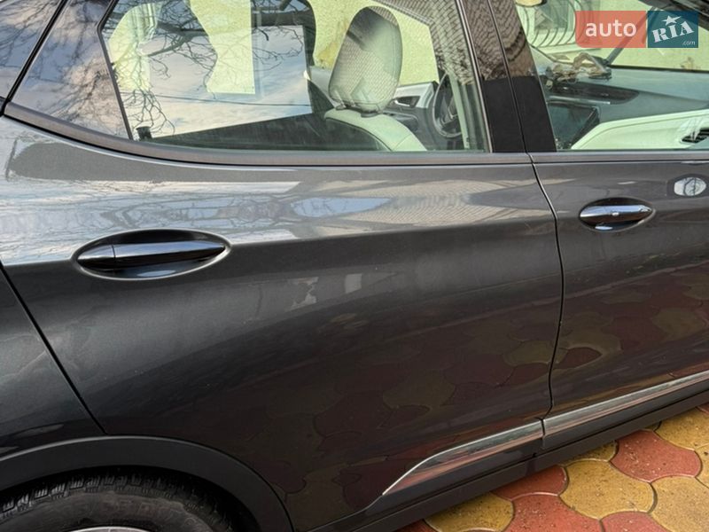 Хэтчбек Chevrolet Bolt EV 2019 в Одессе фото 7 Хэтчбек Chevrolet Bolt EV 2019 в Одессе