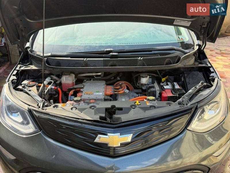 Хэтчбек Chevrolet Bolt EV 2019 в Одессе фото 28 Хэтчбек Chevrolet Bolt EV 2019 в Одессе