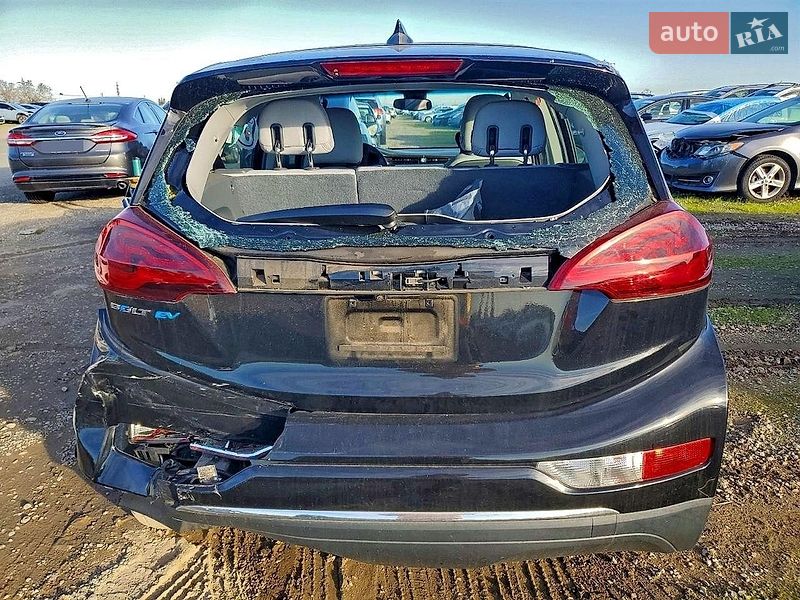 Хэтчбек Chevrolet Bolt EV 2021 в Львове