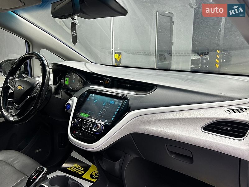 Хэтчбек Chevrolet Bolt EV 2018 в Черновцах