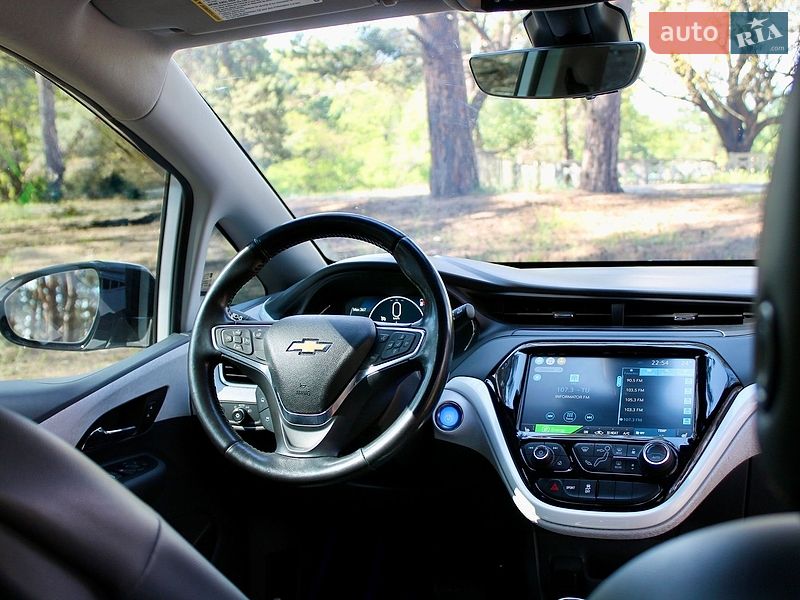 Хэтчбек Chevrolet Bolt EV 2019 в Днепре