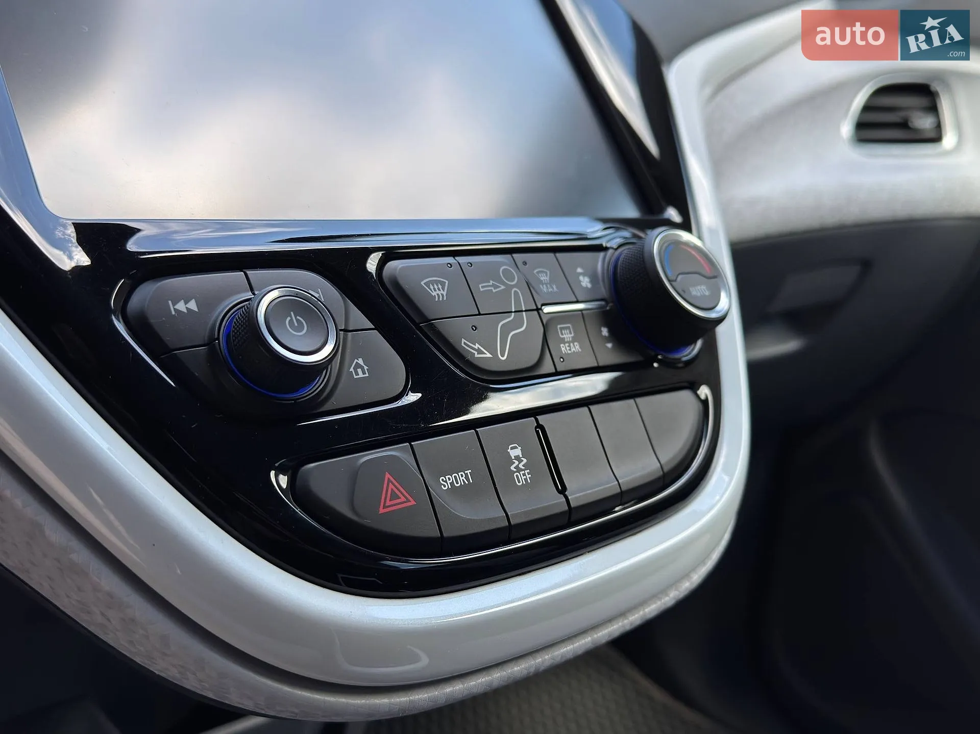 2017 Chevrolet Bolt EUV - мініатюра 14